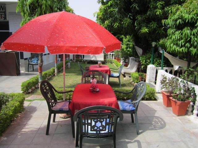 Hotel Surya Khajuraho Luaran gambar